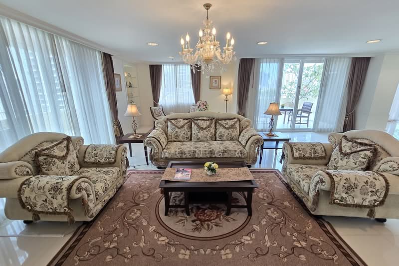 Piyathip Place, Bangkok, 24 Soi Prommitr, Khlong Tan Nua, Watthana, Bangkok, 4 Bedrooms, 572 sqm, Condo For Rent, by Ailada Ngamsri, 500369997 - DDproperty.com