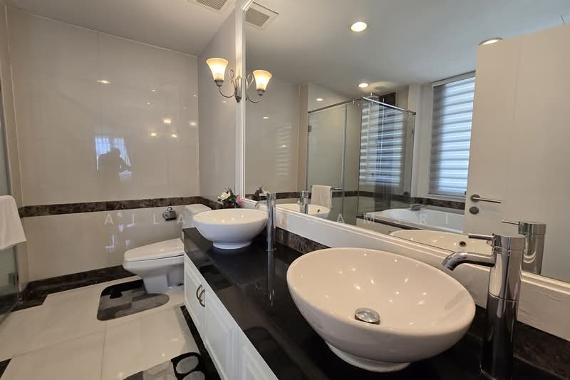 Piyathip Place, Bangkok, 24 Soi Prommitr, Khlong Tan Nua, Watthana, Bangkok, 4 Bedrooms, 572 sqm, Condo For Rent, by Ailada Ngamsri, 500369997 - DDproperty.com
