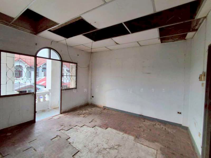 Phrae Ma Porn Place, Pathum Thani, Bang Yitho, Thanyaburi, Pathum Thani, 2 Bedrooms, 120 sqm, Townhouse For Sale, by กรกฤตย์ บุญสระ, 500370002 - DDproperty.com
