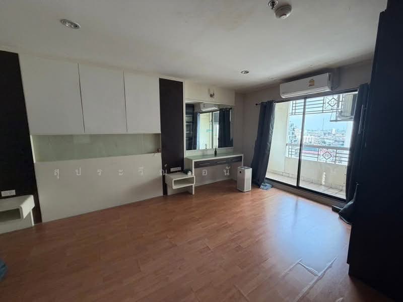 Lumpini Ville Phahol-Suthisarn, Bangkok, 23 Inthamara 2 Alley, Samsen Nai, Phaya Thai, Bangkok, 2 Bedrooms, 60 sqm, Condo For Rent, by สุประวีณ์ อนันต์รักษ์, 500370083 - DDproperty.com