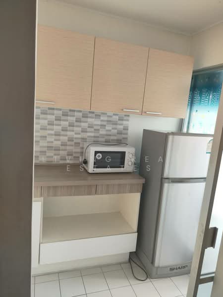 Lumpini Condo Town Ramintra-Navamin, Bangkok, Soi Ramindhra 78, Nawamin Road - Ramintra Road, Ram Inthra, Khan Na Yao, Bangkok, 2 Bedrooms, 50 sqm, Condo For Rent, by Living Real Estates, 500370094 - DDproperty.com