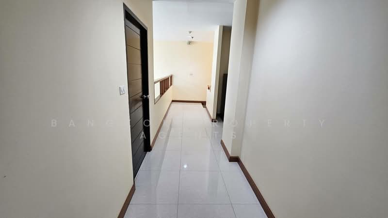 42 Grand Residence, Bangkok, 24 Soi Sukhumvit 42, Phra Kanong, Khlong Toei, Bangkok, 3 Bedrooms, 235 sqm, Condo For Rent, by BANGKOK PROPERTY AGENTS, 500370099 - DDproperty.com
