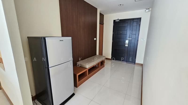 42 Grand Residence, Bangkok, 24 Soi Sukhumvit 42, Phra Kanong, Khlong Toei, Bangkok, 3 Bedrooms, 235 sqm, Condo For Rent, by BANGKOK PROPERTY AGENTS, 500370099 - DDproperty.com