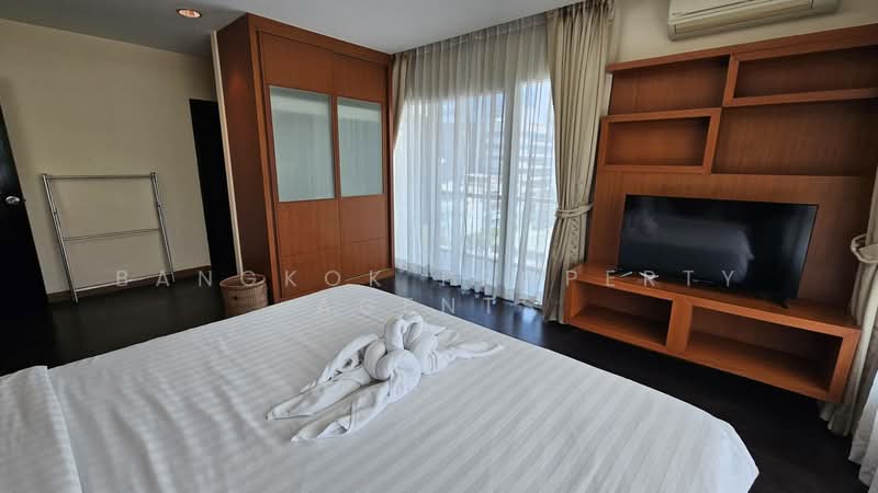42 Grand Residence, Bangkok, 24 Soi Sukhumvit 42, Phra Kanong, Khlong Toei, Bangkok, 3 Bedrooms, 235 sqm, Condo For Rent, by BANGKOK PROPERTY AGENTS, 500370099 - DDproperty.com