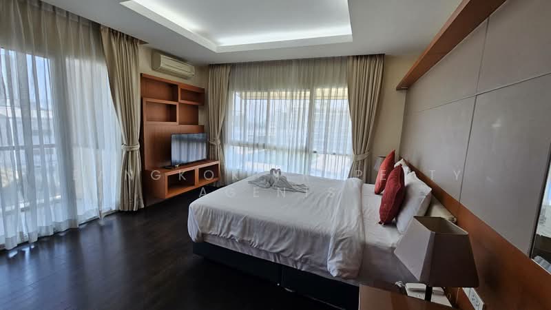 42 Grand Residence, Bangkok, 24 Soi Sukhumvit 42, Phra Kanong, Khlong Toei, Bangkok, 3 Bedrooms, 235 sqm, Condo For Rent, by BANGKOK PROPERTY AGENTS, 500370099 - DDproperty.com