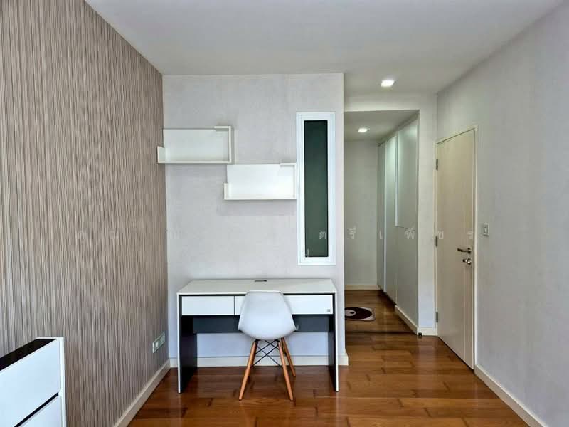 Condolette Light Convent, Bangkok, Soi Pipat 2 Silom Road, Silom, Bang Rak, Bangkok, 1 Bedroom, 34 sqm, Condo For Sale, by คุณ ณัฐสิน ตรีเพ็ชร (คิริน), 500370124 - DDproperty.com