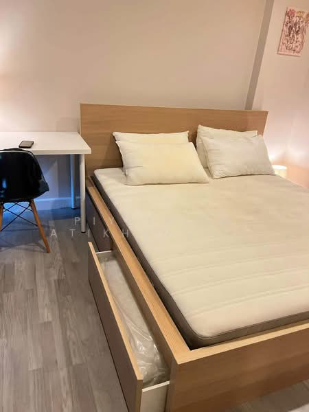 The Room BTS Wongwianyai, Bangkok, 44 KrungThonBuri Road, Khlong Ton Sai, Khlong San, Bangkok, 2 Bedrooms, 77 sqm, Condo For Rent, by Piyathida Atikhomvitaya, 500370131 - DDproperty.com