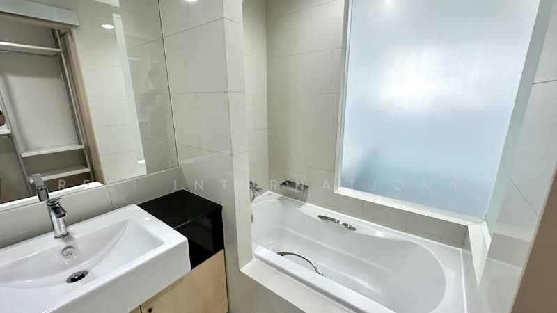IDEO Blucove Sathorn : ไอดีโอ บลูโคฟ สาทร, กรุงเทพ, 11 ซอยสารภี 3 ถนนกรุงธนบุรี, คลองต้นไทร, คลองสาน, กรุงเทพ, 35 ตร.ม., คอนโด ขาย, โดย RESI International, 500370139 - DDproperty.com
