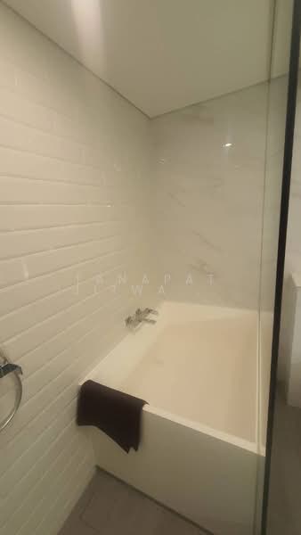 Landmark @MRTA Station, Bangkok, 397 Rama 9 Road, Bang Kapi, Huai Khwang, Bangkok, 1 Bedroom, 45 sqm, Condo For Rent, by Tanapat Jitwatcharakomol, 500370141 - DDproperty.com
