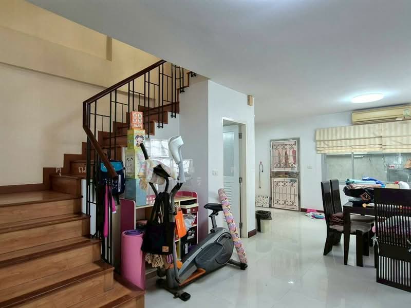 วิสต้า ปาร์ค วัชรพล ( Vista Park Watcharapol ), Bangkok, ถนนวัชรพล, Khlong Tanon, Sai Mai, Bangkok, 3 Bedrooms, 150 sqm, Townhouse For Sale, by คุณ ณัฐสิน ตรีเพ็ชร (คิริน), 500370164 - DDproperty.com