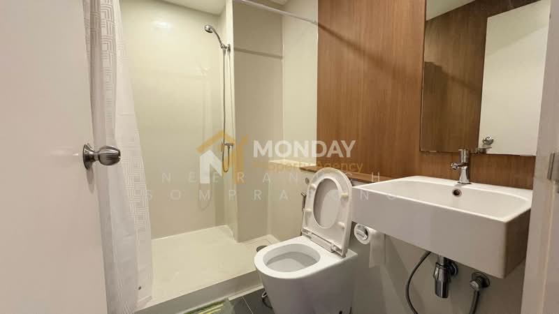 Blossom Condo @ Sathorn-Charoenrat, Bangkok, Charoen Rat Road, Thung Wat Don, Sathon, Bangkok, 1 Bedroom, 30 sqm, Condo For Sale, by Neeranuch Somprasong, 500370178 - DDproperty.com