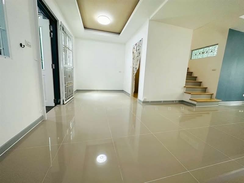 Pruksa Ville Phaholyothin-Permsin, Bangkok, 173 Watcharaphon Road, Khlong Tanon, Sai Mai, Bangkok, 3 Bedrooms, 110 sqm, Townhouse For Sale, by คุณ สุดาวรรณ พลอยแดง (แอน), 500370189 - DDproperty.com