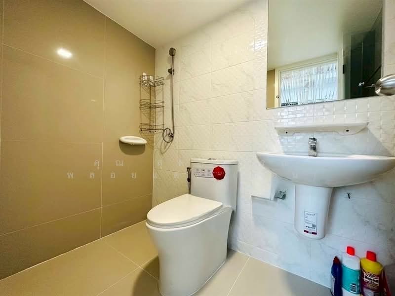 Pruksa Ville Phaholyothin-Permsin, Bangkok, 173 Watcharaphon Road, Khlong Tanon, Sai Mai, Bangkok, 3 Bedrooms, 110 sqm, Townhouse For Sale, by คุณ สุดาวรรณ พลอยแดง (แอน), 500370189 - DDproperty.com