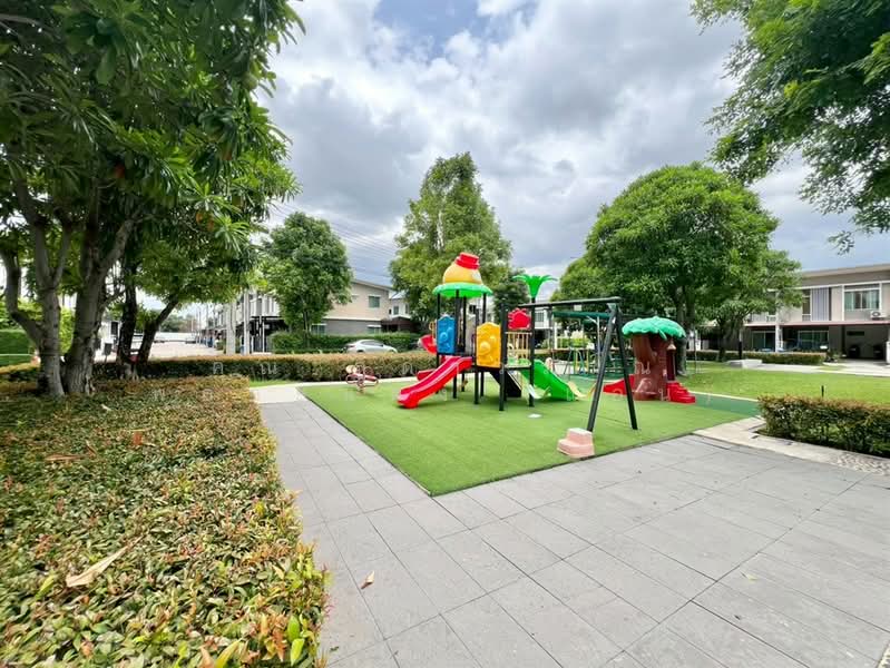 Pruksa Ville Phaholyothin-Permsin, Bangkok, 173 Watcharaphon Road, Khlong Tanon, Sai Mai, Bangkok, 3 Bedrooms, 110 sqm, Townhouse For Sale, by คุณ สุดาวรรณ พลอยแดง (แอน), 500370189 - DDproperty.com