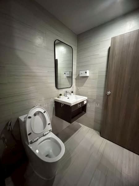 Metris Ladprao, Bangkok, Lat Phrao Road, Jom Phon, Chatuchak, Bangkok, 1 Bedroom, 31 sqm, Condo For Rent, by Ramita Theptham, 500370229 - DDproperty.com