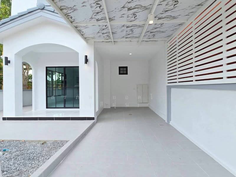 The Palazzetto Klongluang : เดอะ พาลาซเซตโต้ คลองหลวง, ปทุมธานี, ถนนเลียบคลอง 3, คลองสาม, คลองหลวง, ปทุมธานี, 120 ตร.ม., ทาวน์เฮ้าส์ ขาย, โดย สรภพ ยอดไชย (สีฝุ่น), 500370258 - DDproperty.com
