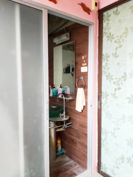 Merlin Tower, Bangkok, Soi Narathiwat 14 Sathon Road, Thung Wat Don, Sathon, Bangkok, 1 Bedroom, 40 sqm, Condo For Sale, by The Best Property เปิ้ล, 500370266 - DDproperty.com