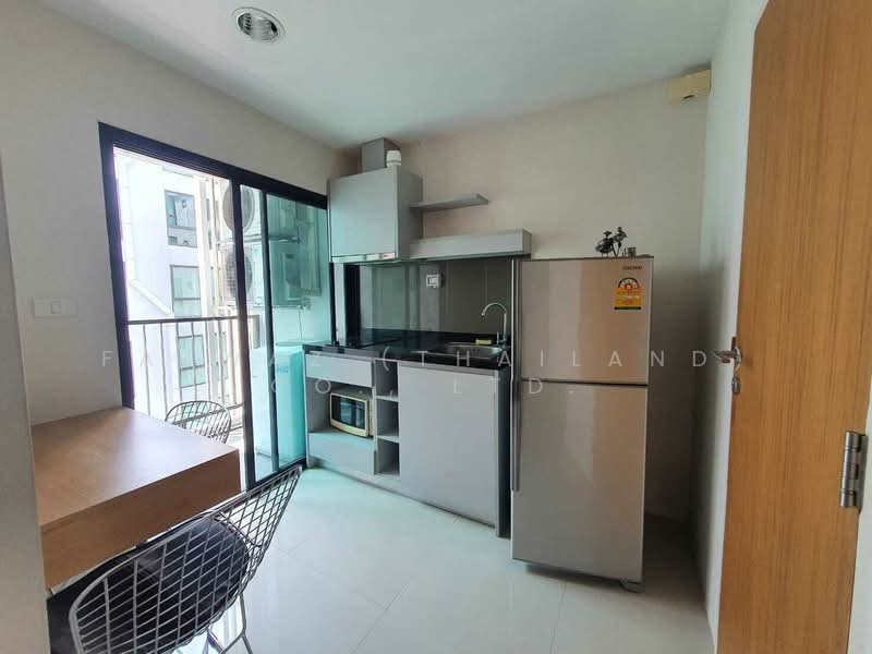 Zenith Place Sukhumvit 42, Bangkok, Sukhumvit Road, Phra Kanong, Khlong Toei, Bangkok, 1 Bedroom, 28 sqm, Condo For Sale, by Fazwaz (Thailand) Co., Ltd., 500370281 - DDproperty.com