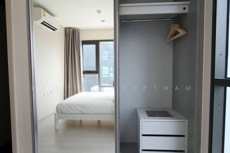 Rhythm Sukhumvit 36-38, Bangkok, 55 Soi Sukhumvit 36, Sukhumvit Road, Phra Kanong, Khlong Toei, Bangkok, 2 Bedrooms, 54 sqm, Condo For Rent, by Ramita Theptham, 500370295 - DDproperty.com