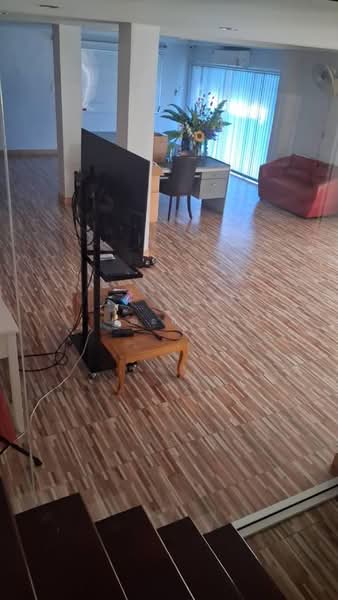 ขายทาวน์โฮม 3 ชั้น / Home Office หมู่บ้านศรัญญา พระราม 2 ซอย 69 บางขุนเทียน ทำเลดี เดินทางสะดวก, Bangkok, Samae Dam, Bang Khun Thian, Bangkok, 4 Bedrooms, 500 sqm, Townhouse For Sale, by คุณอภิชัย, 500370297 - DDproperty.com
