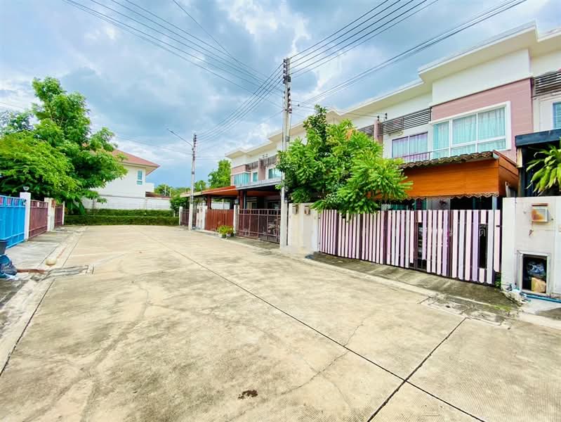 ศุภาลัยวิลล์ รังสิต คลอง 2 ( Supalai Ville Rangsit Klong 2 ), ปทุมธานี, ถนนรังสิต-นครนายยก, ประชาธิปัตย์, ธัญบุรี, ปทุมธานี, 130 ตร.ม., ทาวน์เฮ้าส์ ขาย, โดย คุณ กัญญ์ชญา คารมดี (จิ๋ว), 500370328 - DDproperty.com
