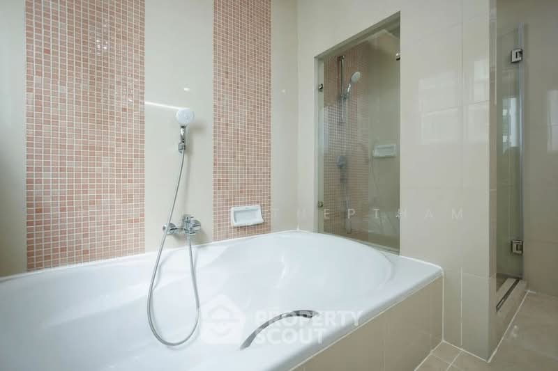 The Grand Sethiwan, Bangkok, 82 Soi Sukhumvit 24, Khong Tan, Khlong Toei, Bangkok, 3 Bedrooms, 250 sqm, Apartment For Rent, by Ramita Theptham, 500370337 - DDproperty.com