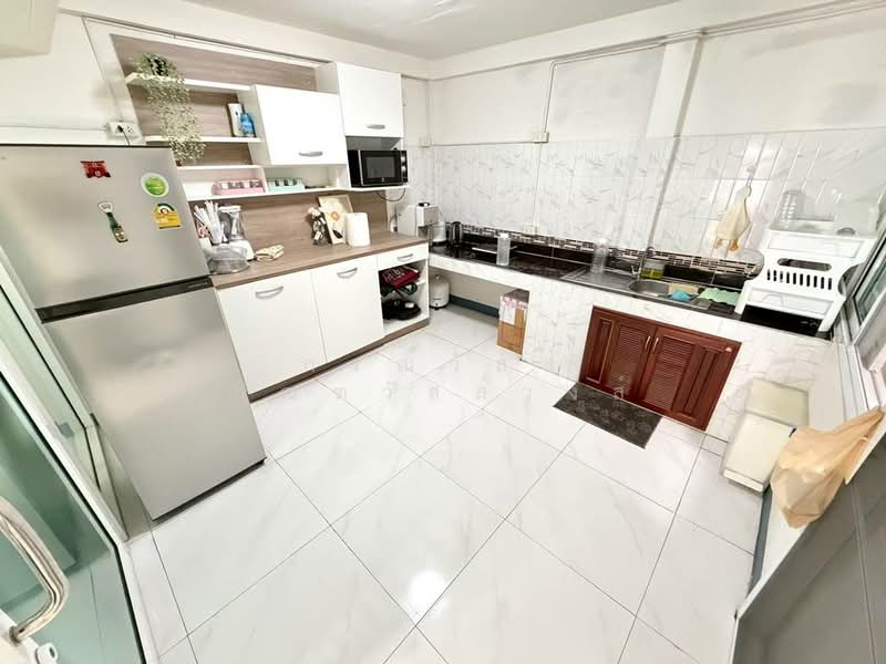 Moobaan Sawasdikarn Krungthep Pak Kret-Chaengwattana, Nonthaburi, Chaengwattana Road, Soi Chaengwattana, Pakkret 28, Bang Talat, Pak Kret, Nonthaburi, 2 Bedrooms, 80 sqm, Townhouse For Sale, by กรณวัสส์ กัณฑวัสส์วงส์, 500370364 - DDproperty.com