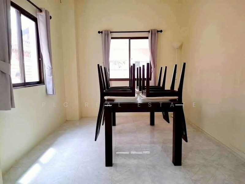 Private Pool Villa for Sale in Nern Plub Wan, Pattaya, Chon Buri (Pattaya), Bang Lamung, Bang Lamung (Pattaya), Chon Buri (Pattaya), 3 Bedrooms, 208 sqm, Villa For Sale, by PLC Real Estate, 500370376 - DDproperty.com