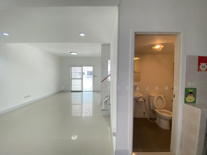Pruksa Ville 28 Wongwaen - Rattanathibet, Nonthaburi, Kanchanaphisek Road, Sao Thong Hin, Bang Yai, Nonthaburi, 3 Bedrooms, 130 sqm, Townhouse For Rent, by Supaporn Sekajarn, 500370387 - DDproperty.com