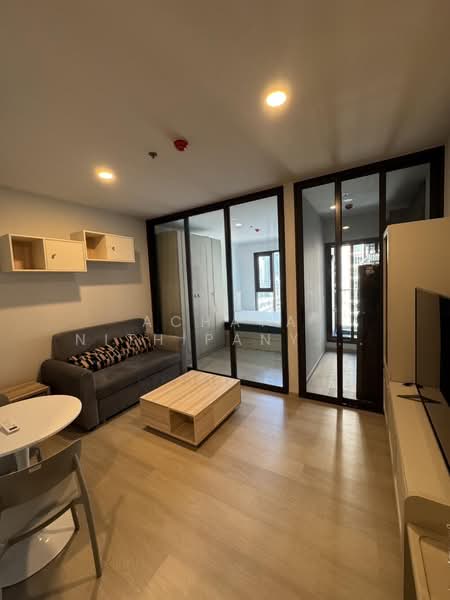Aspire Onnut Station, Bangkok, Sukhumvit Road, Phra Kanong, Khlong Toei, Bangkok, 1 Bedroom, 30 sqm, Condo For Rent, by Achaya Nithipanyawong, 500370389 - DDproperty.com