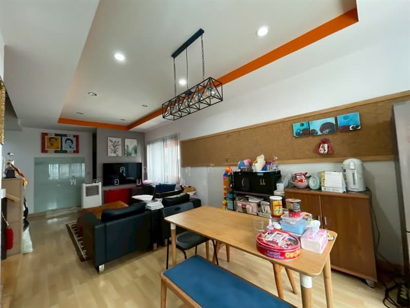 แอท โฮม3 ( @ Home ) ลาดพร้าว107, กรุงเทพ, ถนนลาดพร้าว, คลองจั่น, บางกะปิ, กรุงเทพ, 200 ตร.ม., ทาวน์เฮ้าส์ ขาย, โดย คุณ สุภัตรา พลอยแดง (แพร), 500370395 - DDproperty.com