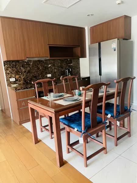 Siamese Thirty Nine, Bangkok, 68 Soi Sukhumvit 39, Sukhumvit Road, Khlong Tan Nua, Watthana, Bangkok, 2 Bedrooms, 72 sqm, Condo For Rent, by Sakan Akkara-aektalin, 500370524 - DDproperty.com