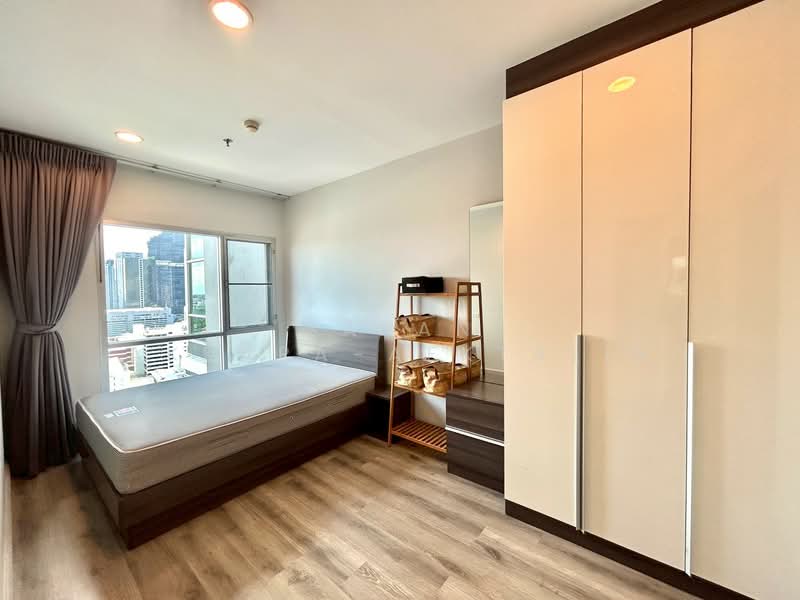 Centric Sathorn-St Louis, Bangkok, Sathorn Nua Road, Yan Nawa, Sathon, Bangkok, 2 Bedrooms, 84 sqm, Condo For Rent, by Sakan Akkara-aektalin, 500370549 - DDproperty.com