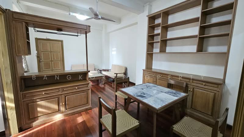 Ambassador's Court, Bangkok, Soi Langsuan, Lumphini, Pathum Wan, Bangkok, 1 Bedroom, 70 sqm, Condo For Rent, by BANGKOK PROPERTY AGENTS, 500370558 - DDproperty.com