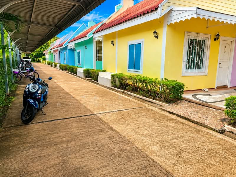 อพาร์ทเม้นท์เชียงเครือ สกลนคร, Sakon Nakhon, Chiang Khrua, Muang Sakon Nakhon, Sakon Nakhon, , 150 sqm, Business For Sale, by The Best Property แมว, 500370560 - DDproperty.com