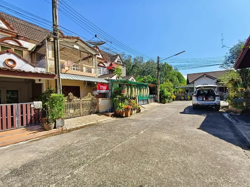 มณีกาญจน์ ท่าช้าง, Chanthaburi, Tha Chang, Muang Chanthaburi, Chanthaburi, 3 Bedrooms, 100 sqm, Townhouse For Sale, by The Best Property จุ้ย, 500370581 - DDproperty.com