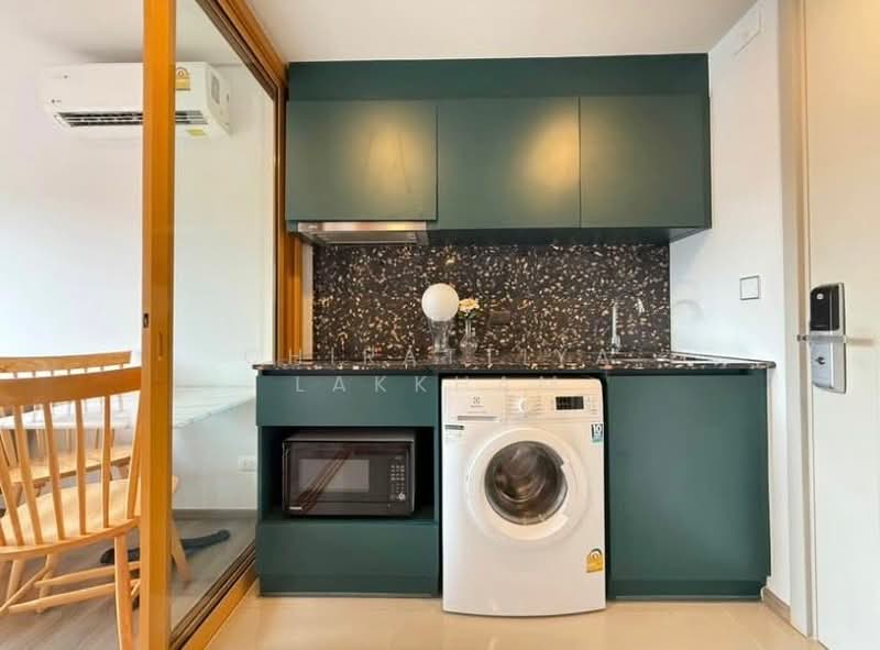 The Base Sukhumvit 50, Bangkok, Soi Roem Charoen 1, Sukhumvit 50 Road, Phra Kanong, Khlong Toei, Bangkok, 1 Bedroom, 32 sqm, Condo For Rent, by Chirattiya Lakkham, 500370642 - DDproperty.com