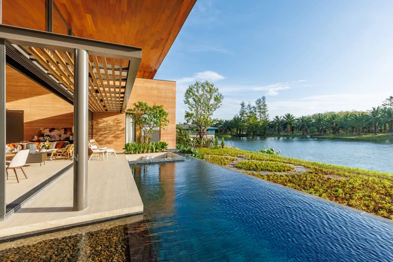 Serrana Lakefront Pool Villas : เซอร์รานา เลคฟร้อนท์ พูลวิลล่า ภูเก็ต, ภูเก็ต, ศรีสุนทร, ถลาง, ภูเก็ต, 501 ตร.ม., วิลล่า ขาย, โดย Orawan Nueangchompoo, 500370654 - DDproperty.com