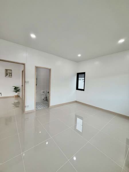 Baan Phrueksa 3 Bang Bua Thong, Nonthaburi, Soi Moobaan Phrueksa 3, Bang Khu Rat, Bang Bua Thong, Nonthaburi, 4 Bedrooms, 180 sqm, Single Detached House For Sale, by Connex Property, 500370657 - DDproperty.com