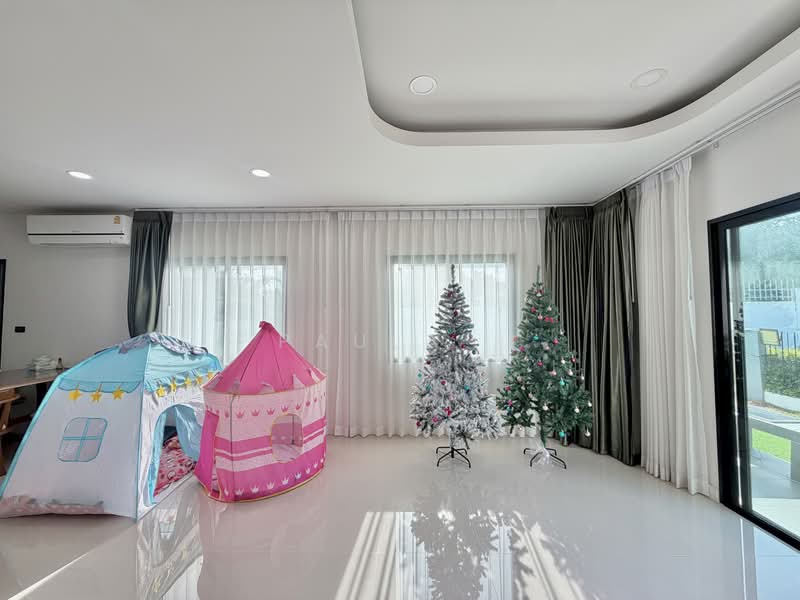 Maneerin Privacy Sriracha, Chon Buri (Pattaya), Chak Kho-Nong Kham Road, Surasak, Si Racha, Chon Buri (Pattaya), 4 Bedrooms, 170 sqm, Single Detached House For Sale, by Paula ., 500370669 - DDproperty.com