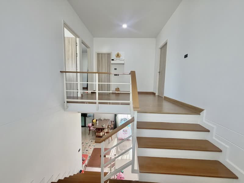 Maneerin Privacy Sriracha, Chon Buri (Pattaya), Chak Kho-Nong Kham Road, Surasak, Si Racha, Chon Buri (Pattaya), 4 Bedrooms, 170 sqm, Single Detached House For Sale, by Paula ., 500370669 - DDproperty.com