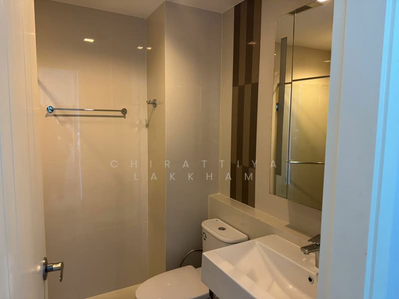Q House Sukhumvit 79, Bangkok, 2059 Sukhumvit Road, Phra Kanong Nua, Watthana, Bangkok, 1 Bedroom, 32 sqm, Condo For Rent, by Chirattiya Lakkham, 500370670 - DDproperty.com