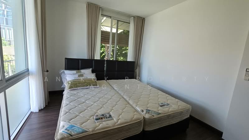 Baan Rom Yen Ekkamai 2, Bangkok, 9 Ekkamai 2 Alley, Lane 1, Phra Kanong Nua, Watthana, Bangkok, 3 Bedrooms, 220 sqm, Condo For Rent, by BANGKOK PROPERTY AGENTS, 500370679 - DDproperty.com