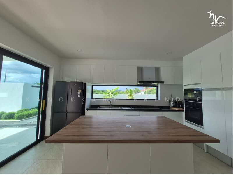 Pool Villa in Hin Lek Fai, Hua Hin, Prachuap Khiri Khan, Hua Hin, Prachuap Khiri Khan, 3 Bedrooms, 384 sqm, Villa For Sale, by Kanokkarn Brendle, 500370694 - DDproperty.com
