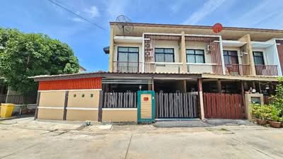 ขาย - ทาวน์เฮ้าส์ บ้านธนารินทร์ ทาวน์โฮม 2 หลังริม, สมุทรปราการ