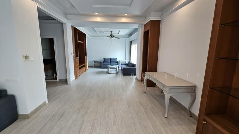 Chaidee Mansion, Bangkok, 75-7 Soi Sukhumvit 11, Khlongtoei Nua, Watthana, Bangkok, 3 Bedrooms, 270 sqm, Condo For Rent, by BANGKOK PROPERTY AGENTS, 500370742 - DDproperty.com