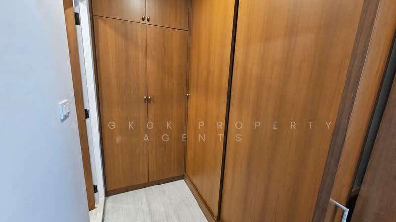 Chaidee Mansion, Bangkok, 75-7 Soi Sukhumvit 11, Khlongtoei Nua, Watthana, Bangkok, 3 Bedrooms, 270 sqm, Condo For Rent, by BANGKOK PROPERTY AGENTS, 500370742 - DDproperty.com