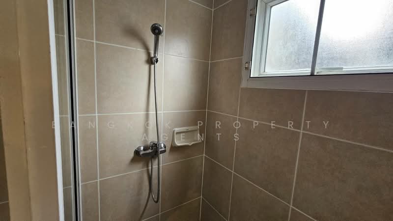 Chaidee Mansion, Bangkok, 75-7 Soi Sukhumvit 11, Khlongtoei Nua, Watthana, Bangkok, 3 Bedrooms, 270 sqm, Condo For Rent, by BANGKOK PROPERTY AGENTS, 500370742 - DDproperty.com