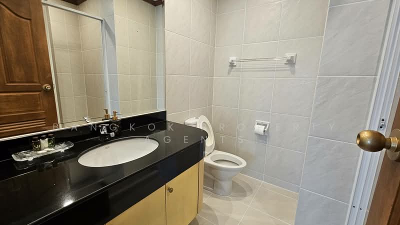 Chaidee Mansion, Bangkok, 75-7 Soi Sukhumvit 11, Khlongtoei Nua, Watthana, Bangkok, 3 Bedrooms, 270 sqm, Condo For Rent, by BANGKOK PROPERTY AGENTS, 500370742 - DDproperty.com