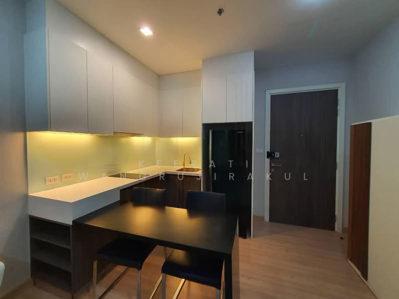 Urbano Absolute Sathon-Taksin, Bangkok, 345 Charoen Nakhon 14/2 Alley, Khlong Ton Sai, Khlong San, Bangkok, Studio, 37 sqm, Condo For Rent, by Keerati Wangrujirakul, 500370748 - DDproperty.com
